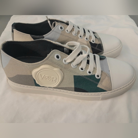 Viktor & Rolf Camo Sneakers White Size 40 EU/7 US New - Picture 2 of 8